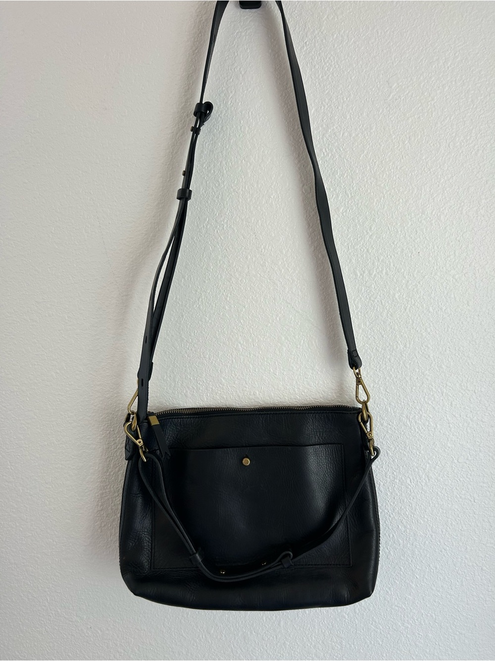 Madewell Black Leather - The Transport Shoulder Crossbody Bag - Picture 2 of 8